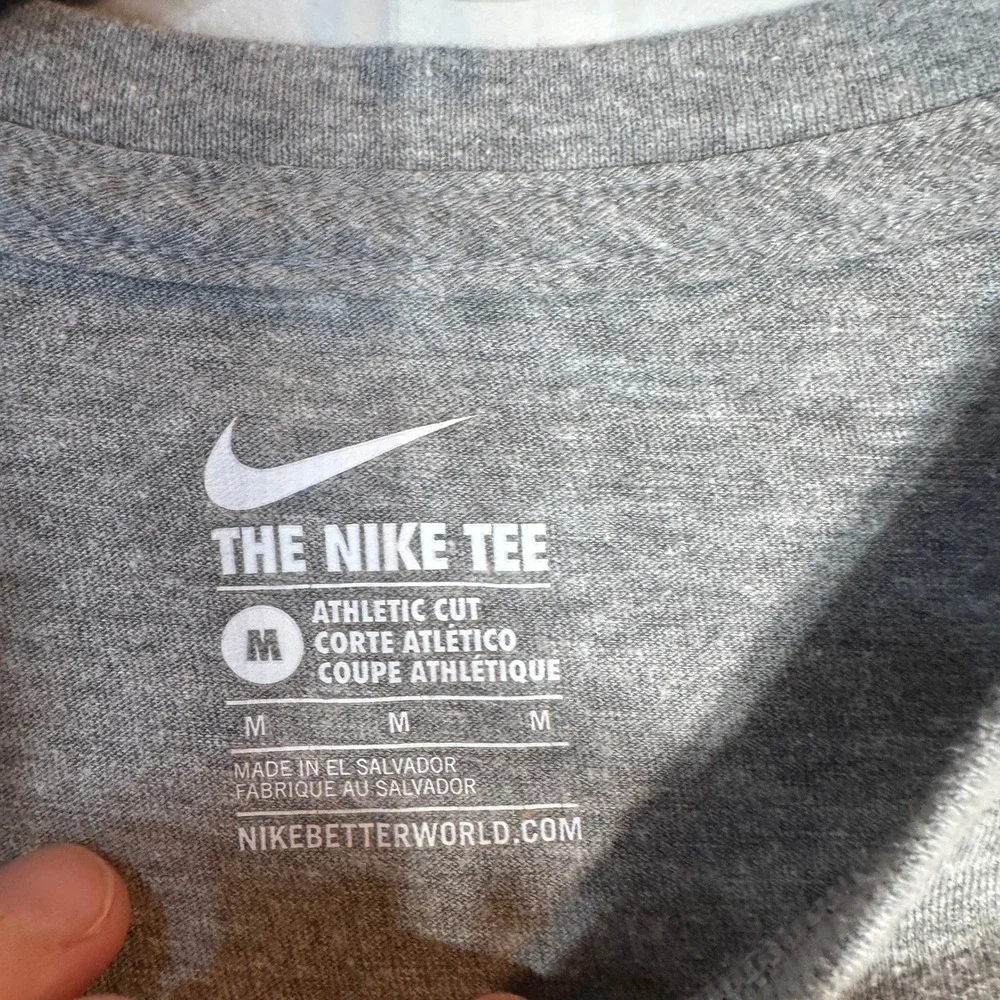 Nike Long Sleeve Graphic‎ Tee Shirt Kids M Gray Just Do It Slogan Cotton